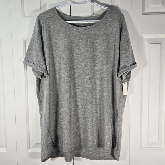 NWT Amazon Essentials Black Women's Relaxed-Fit Crewneck T-Shirt - Size XLarge - Picture 1 of 6